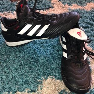 Copa Mundial Turf soccer shoes